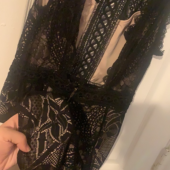 A’gaci Lace Dress - Picture 6 of 15